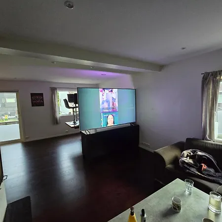 4 Bedroom 150m2 Villa *